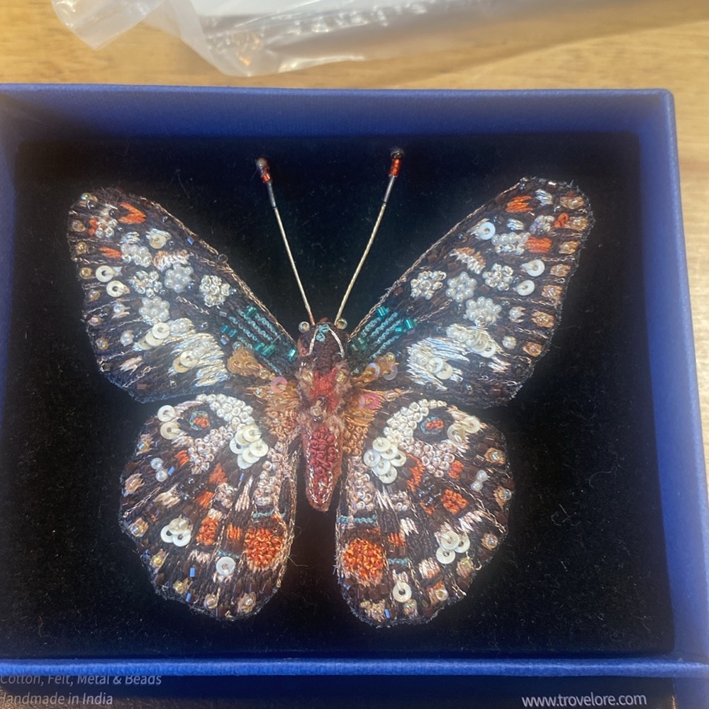 Swallow Tail Beaded Butterfly by Trovelore🌺NWTs - Picture 2 of 4